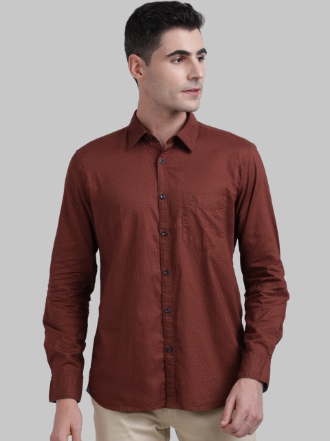 

Parx Men Maroon & Black Regular Fit Printed Casual Shirt