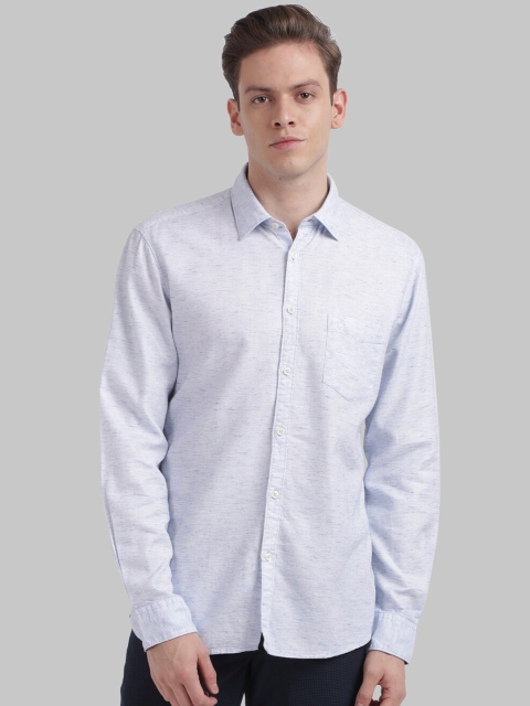 

Parx Men Blue Regular Fit Solid Casual Shirt
