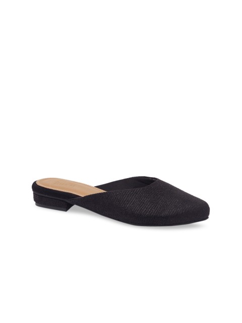 

Inc 5 Women Black Textured Mules