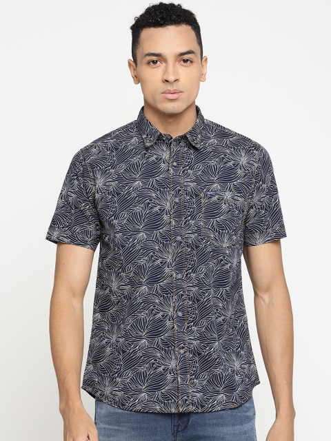 

Pepe Jeans Men Navy Blue & Off-White Regular Fit Printed Casual Shirt