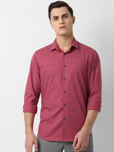 

Louis Philippe Sport Men Pink & White Slim Fit Checked Casual Shirt