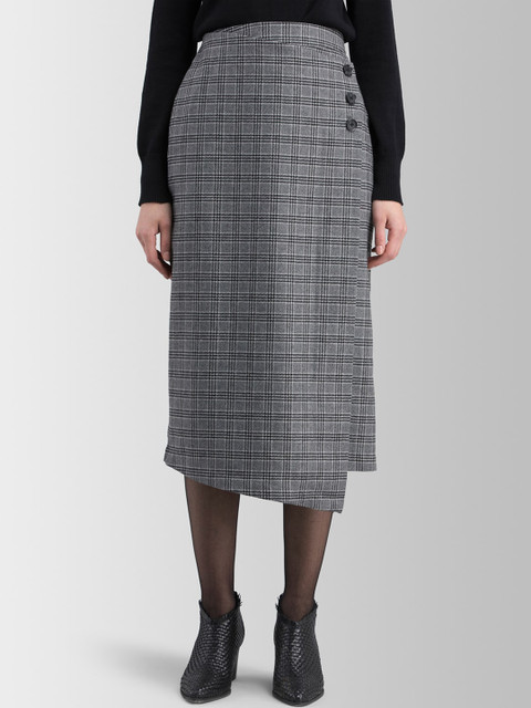 

FableStreet Women Grey & Black Checked Pencil Midi Skirt