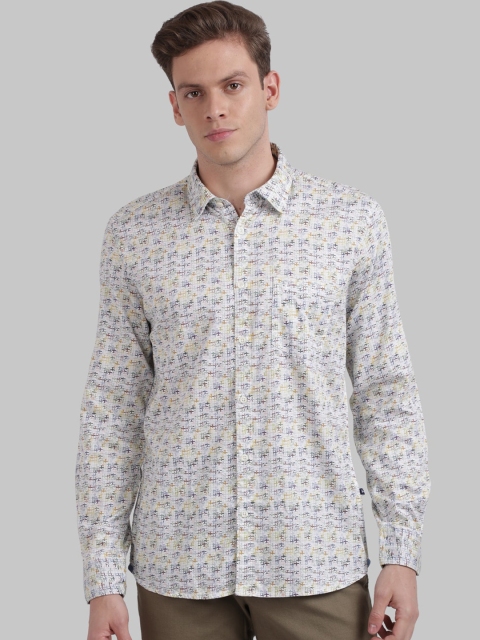 

Parx Men White & Yellow Regular Fit Printed Casual Shirt