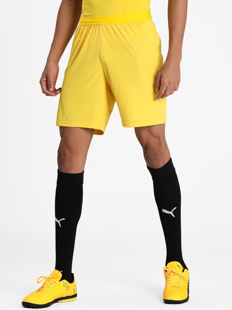 

Puma Men Yellow Solid teamFINAL 21 Knit Football Shorts