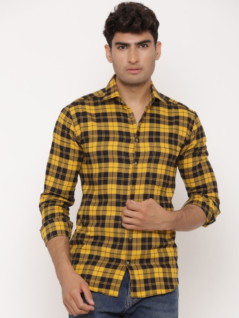 

Tistabene Men Yellow & Black Regular Fit Checked Casual Shirt