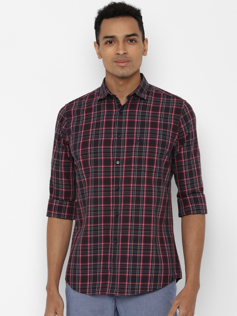 

Allen Solly Men Charcoal Grey & Pink Slim Fit Checked Casual Shirt