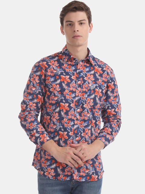 

U.S. Polo Assn. Men Navy Blue & Red Regular Fit Printed Casual Shirt