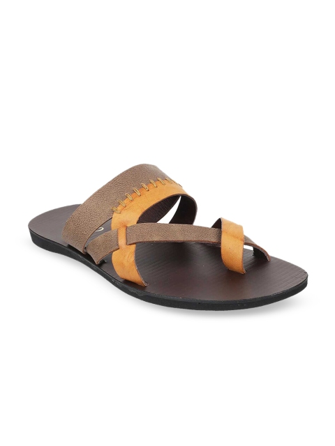 

Metro Men Beige & Yellow Comfort Sandals