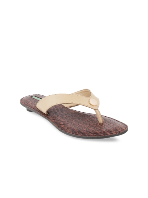 

Catwalk Women Beige Textured Open Toe Flats