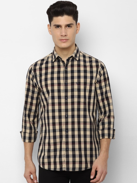 

Allen Solly Men Beige & Black Slim Fit Checked Casual Shirt