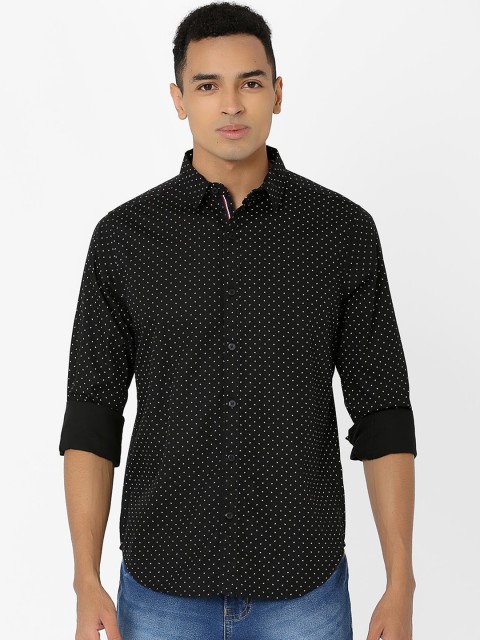 

MARCA Disati Men Black & White Slim Fit Printed Casual Shirt