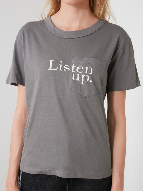 

TRENDYOL COLLECTION Women Grey Solid Round Neck T-shirt