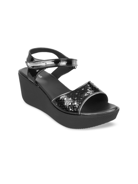 

Mochi Women Black Solid Heels