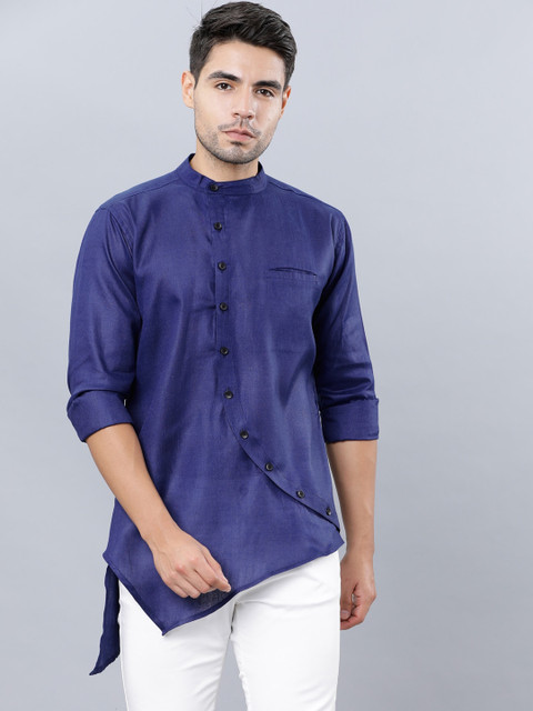 

Svanik Men Navy Blue Solid Straight Kurta