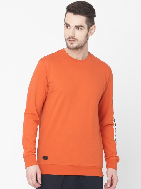 

Mufti Men Orange Solid Slim Fit Round Neck T-shirt