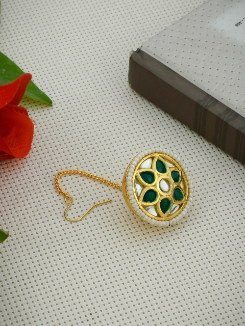 

Imittire Gold-Plated Green & White Kundan Studded Polki Rajputi Borla Maang Tikka
