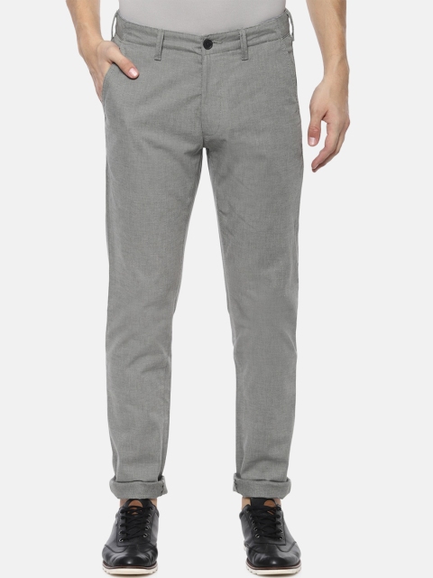 

Van Heusen Sport Men Grey Slim Fit Solid Regular Trousers