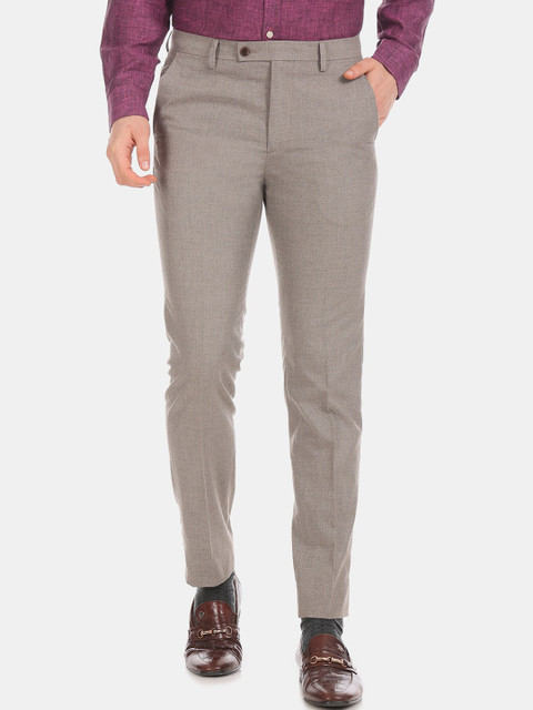 

Arrow Men Brown Regular Fit Solid Formal Trousers