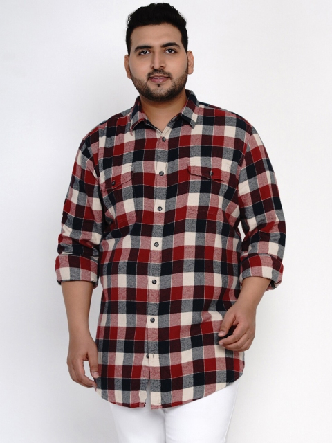 

Santonio Men Maroon & Black Regular Fit Checked Casual Shirt