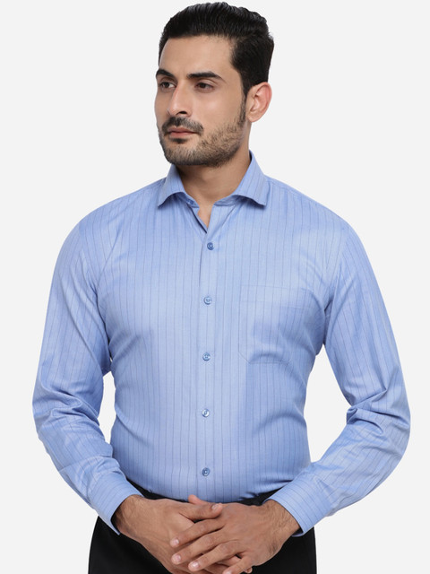

Greenfibre Men Blue Regular Fit Striped Casual Shirt