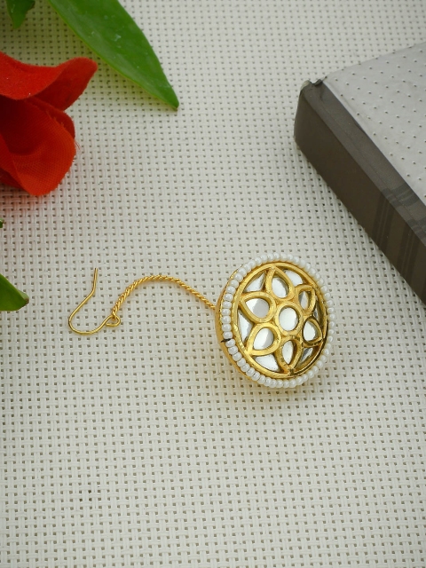 

Imittire Gold-Plated & White Kundan Studded Polki Rajputi Borla Maang Tikka