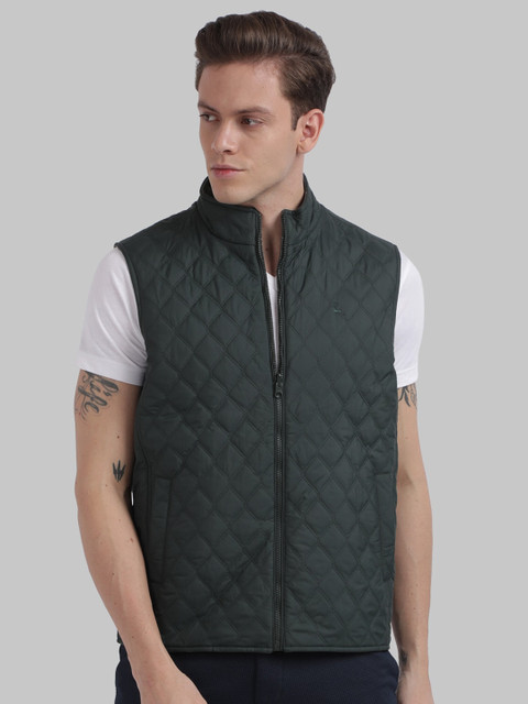 

Parx Men Green Solid Quilted Jacket