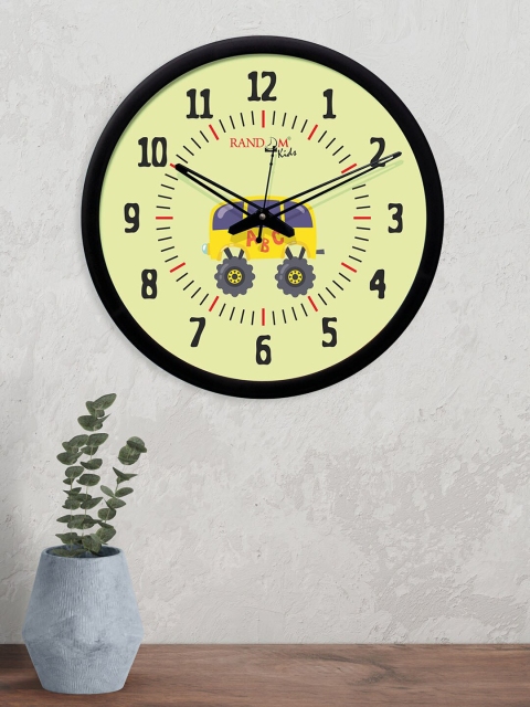 

RANDOM Black & Yellow Printed Round Analogue Wall Clock With Glass