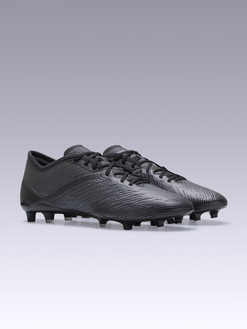 

Kipsta By Decathlon Unisex Black Football Shoes