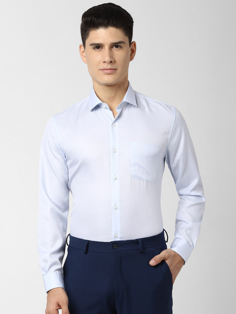 

Peter England Men Blue Regular Fit Solid Formal Shirt
