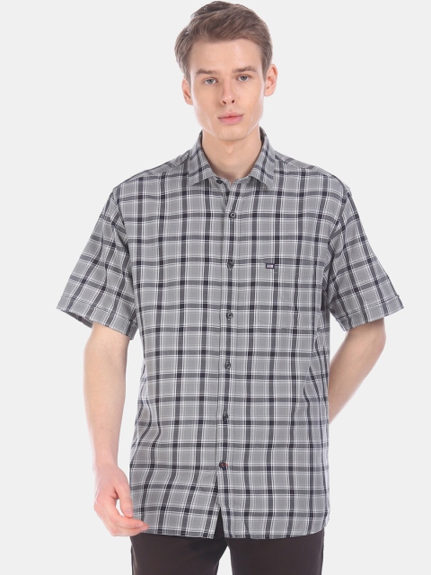 

Arrow Sport Men Grey & Black Regular Fit Checked Casual Shirt