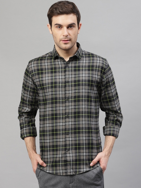 

LINDBERGH Men Grey & Black Regular Fit Checked Casual Shirt