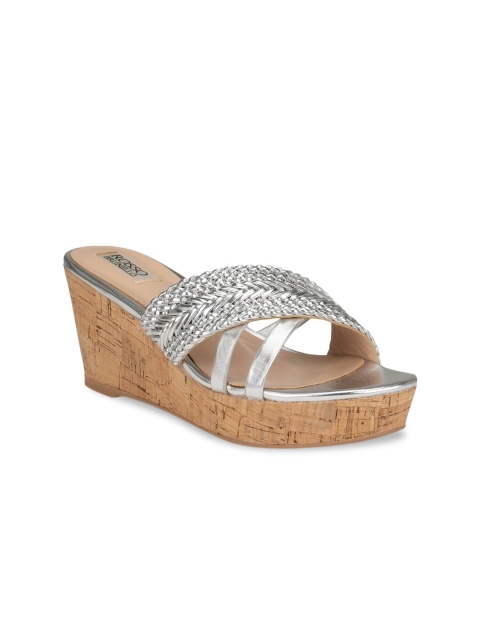 

ROSSO BRUNELLO Women Silver-Toned Solid Sandals
