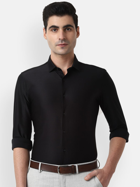 

Louis Philippe Sport Men Black Slim Fit Solid Casual Shirt