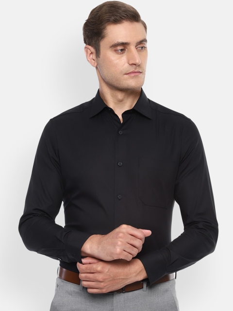 

Louis Philippe Men Black Regular Fit Solid Casual Shirt
