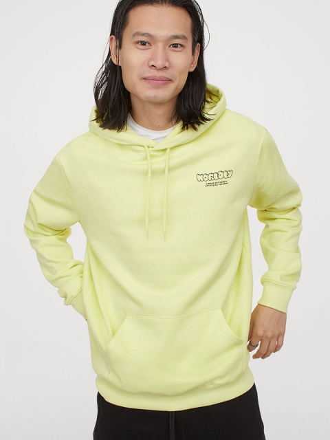 

H&M Men Yellow Hooded top with a motif