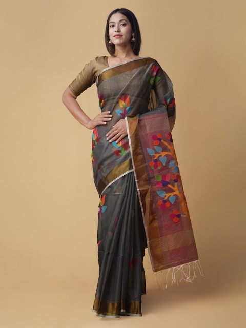 

Unnati Silks Grey & Red Silk Cotton Woven Design Maheshwari Handloom Saree