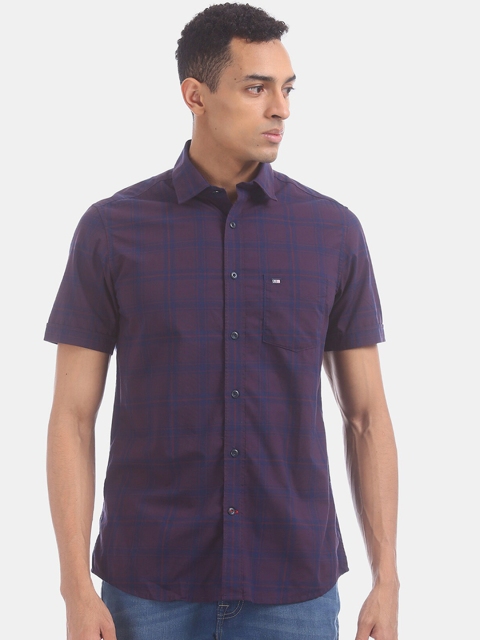 

Arrow Sport Men Purple & Navy Blue Regular Fit Checked Casual Shirt