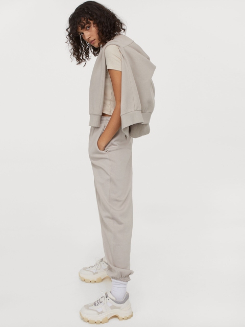 

H&M Women Beige Solid Ribbed Cropped Top
