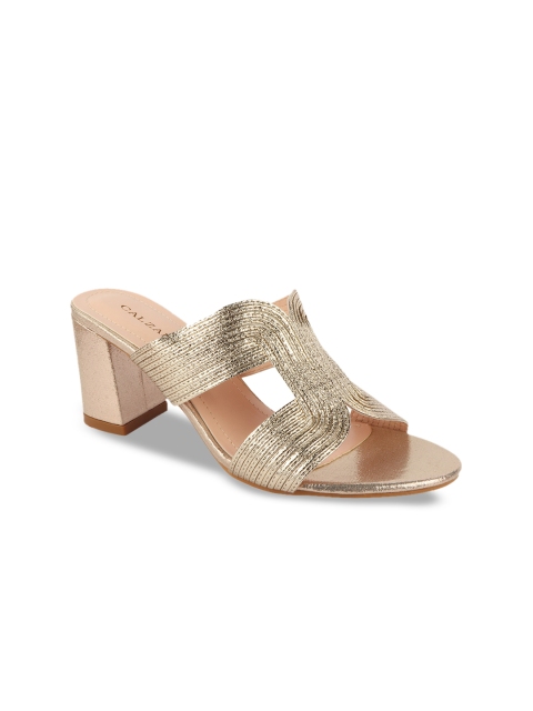 

CALZADO Women Gold-Toned Textured Heels
