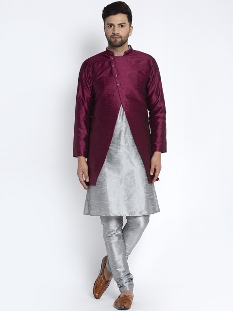 

Benstoke Men Silver-Toned Solid Kurta with Pyjamas
