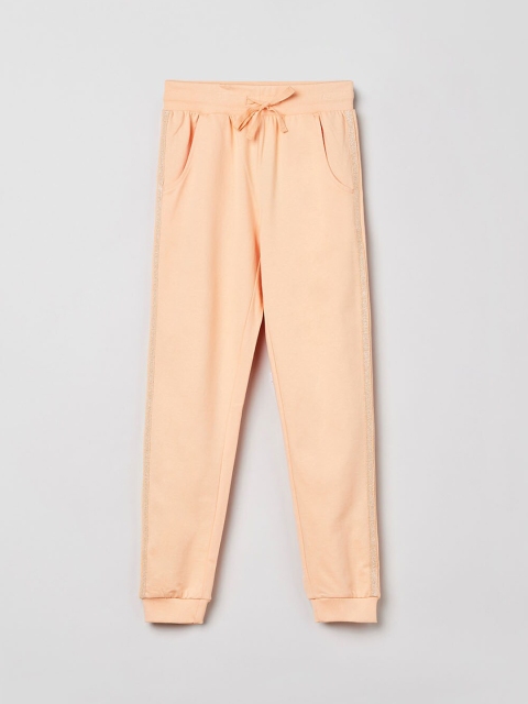 

Max Girls Peach-Coloured Solid Joggers