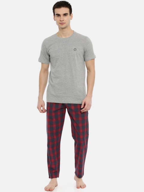

Joven Men Grey & Maroon Bio Washed Cotton Night Suit