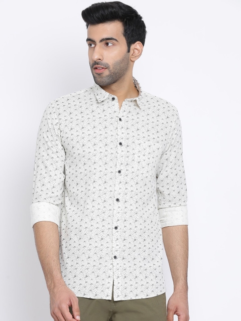 

Richlook Men Cream-Coloured Slim Fit Printed Casual Shirt