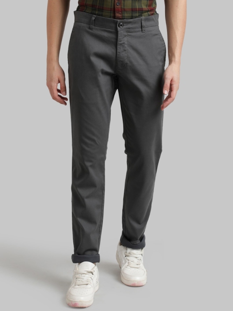 

Parx Men Grey Tapered Fit Solid Regular Trousers