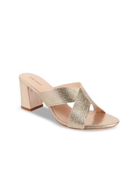 

CALZADO Women Gold-Toned Textured Heels
