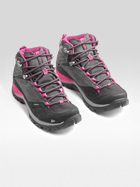 

Quechua By Decathlon Women Black Leather Mid-Top Waterproof Hiking Shoes