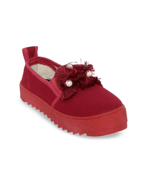 

SCENTRA Women Maroon Slip-On Sneakers
