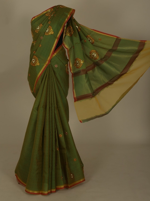 

Pothys Green & Gold-Toned Jute Silk Embroidered Saree