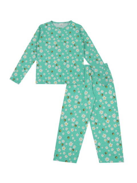 

RAINE AND JAINE Girls Green & Yellow Floral Printed Night Suit