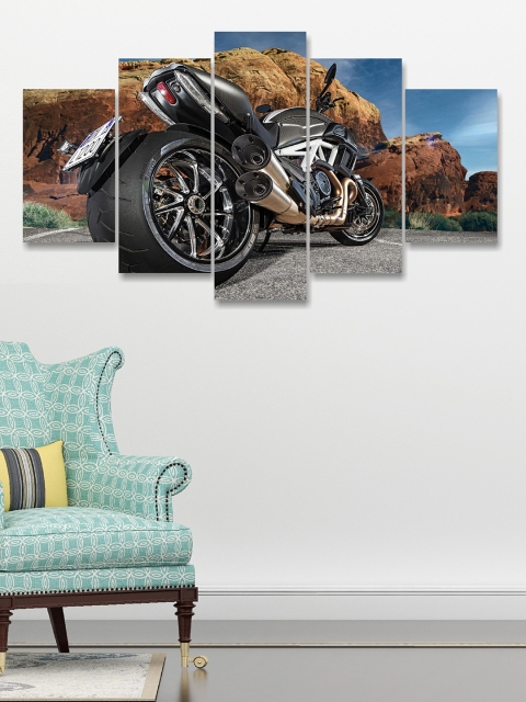 

Go Hooked Set of 5 Brown & Black Wooden Digitally Printed Wall Art